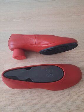 Camper Alright Red Leather Heels 38 new